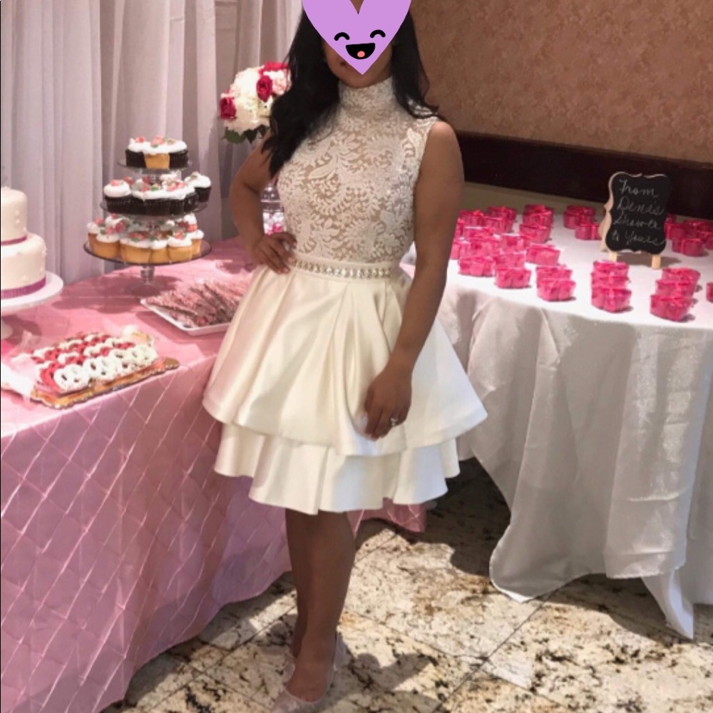 Jovani white dress- belt separate size small(4-6)